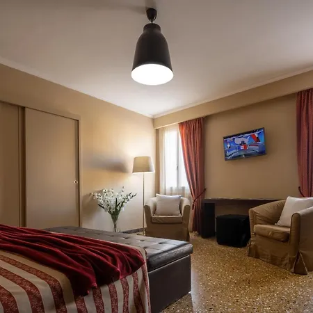 Centrale Venice Apartments דירה *
