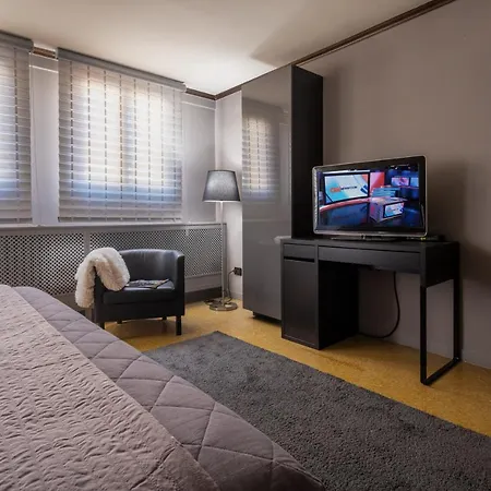 Centrale Venice Apartments דירה ונציה