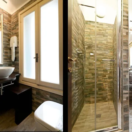 Centrale Venice Apartments דירה *