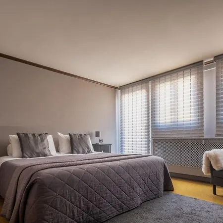 센트랄레 베니스 아파트먼트 아파트 *