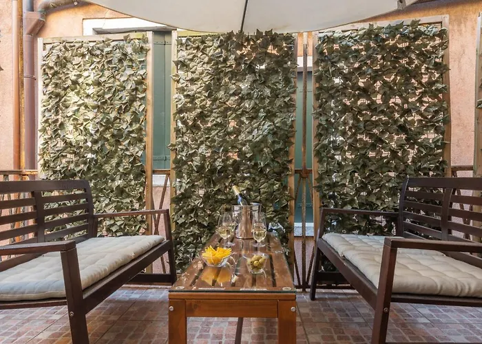 Centrale Venice Apartments